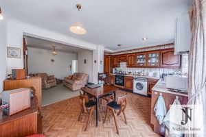 Photo 9- click for photo gallery